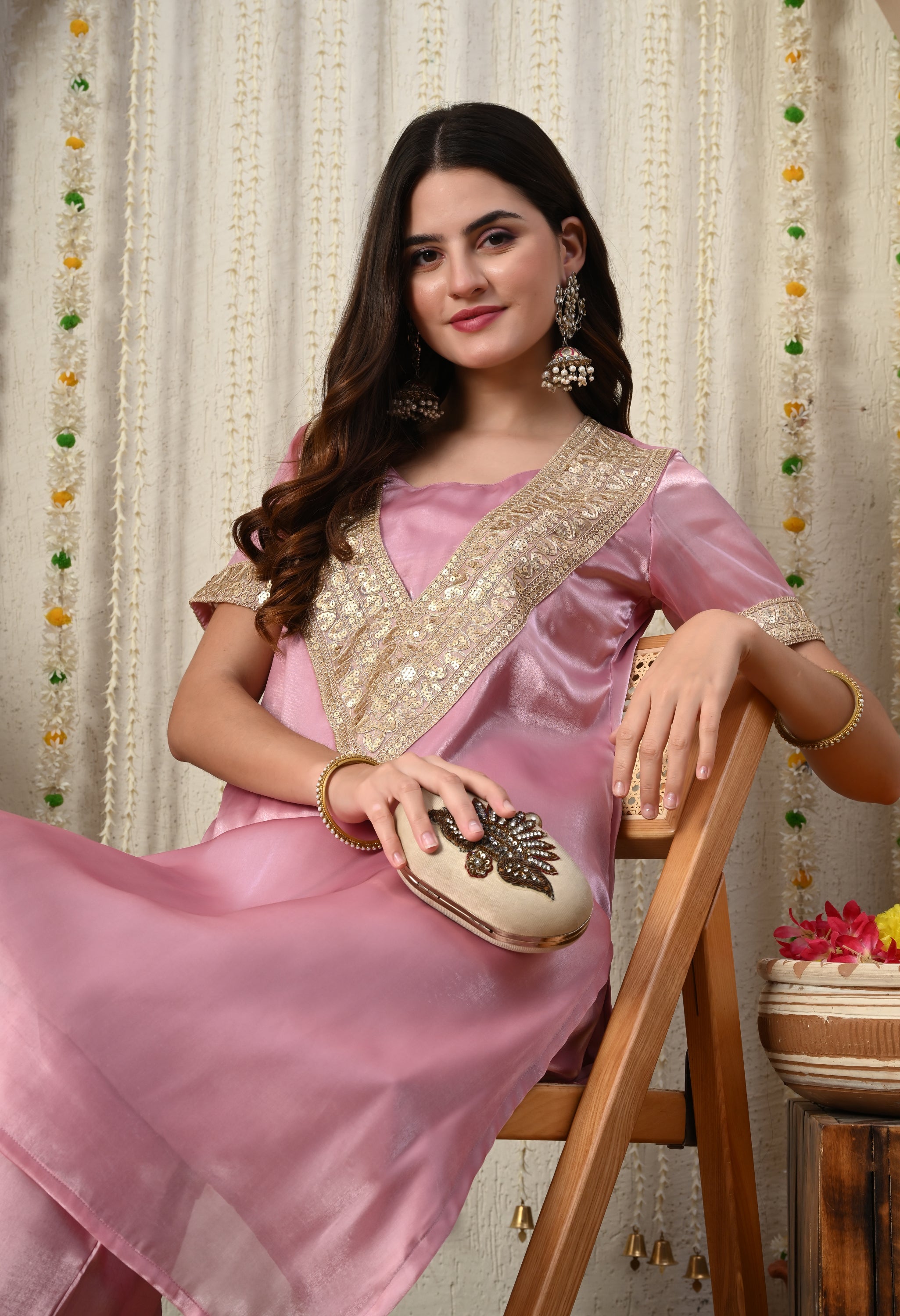 Myshka Pink Silk Blend Straight Round Neck Short Sleeves Kurta Trousers Set