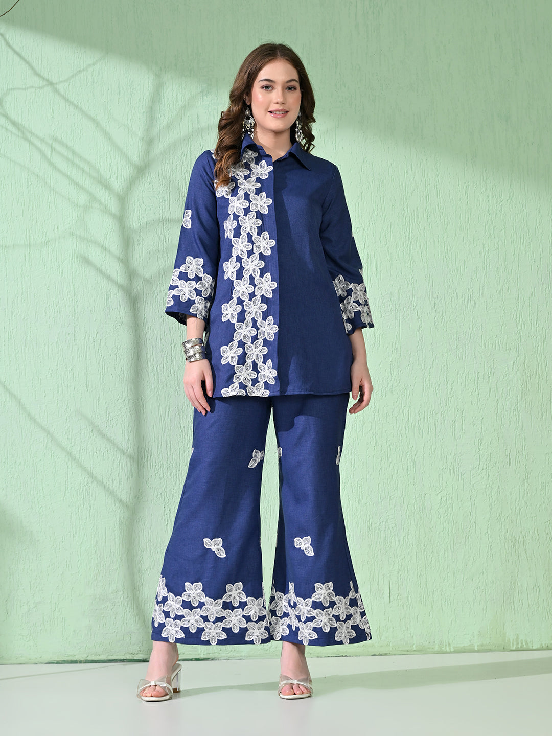Myshka Women's Floral Embroidered Navy Tunic with Trouser