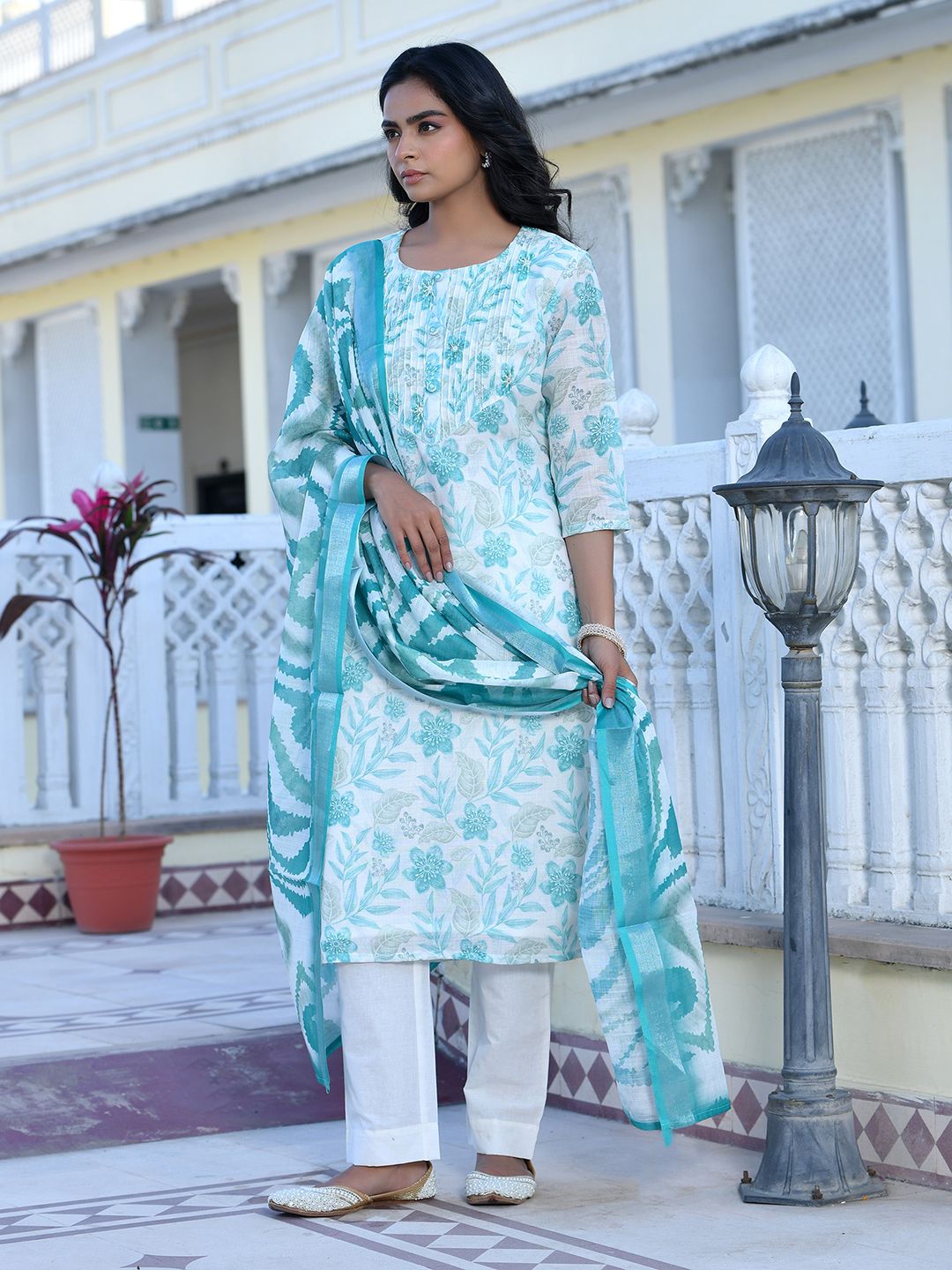 Vaasva Women's Cream Turquoise Linen Digital Printed Suit Set