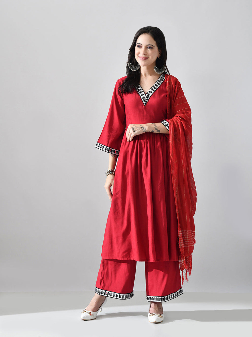Myshka Women Red Embellished V-Neck Anarkali Kurta Palazzo With Dupatta - Distacart