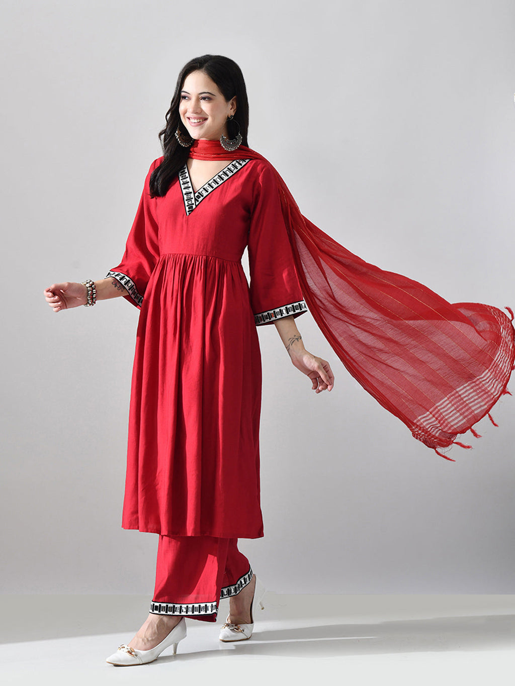 Myshka Women Red Embellished V-Neck Anarkali Kurta Palazzo With Dupatta - Distacart