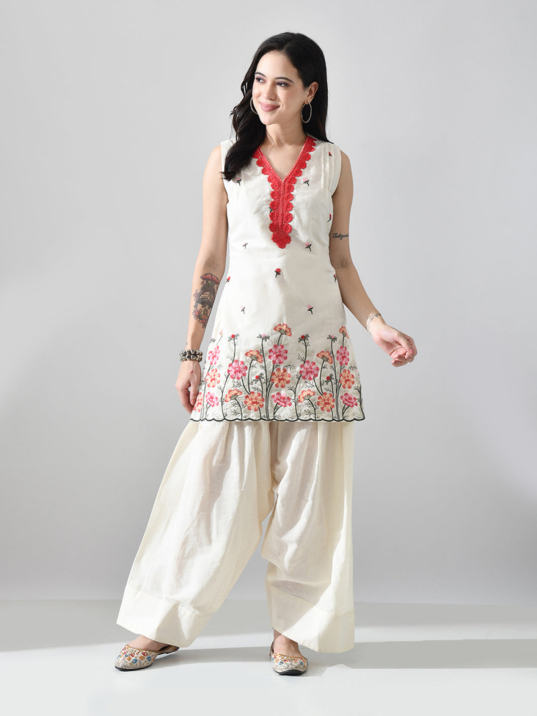 Myshka Women Off White Embroidered Short Kurta With Farsi Salwar - Distacart