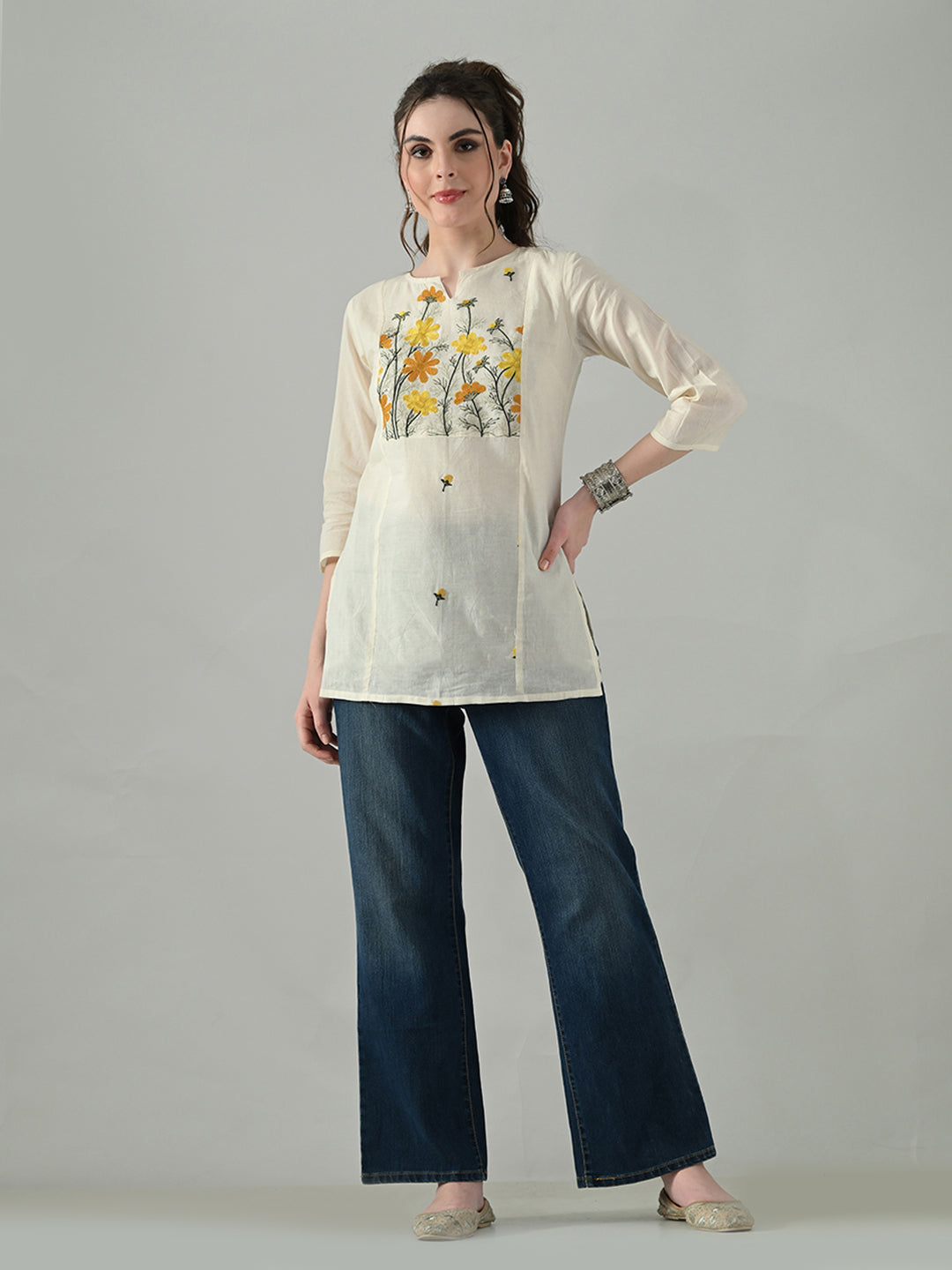 Myshka Women Off White Multicolor Thread Embroidered Tunic Three Quarter Sleeves Round Neck