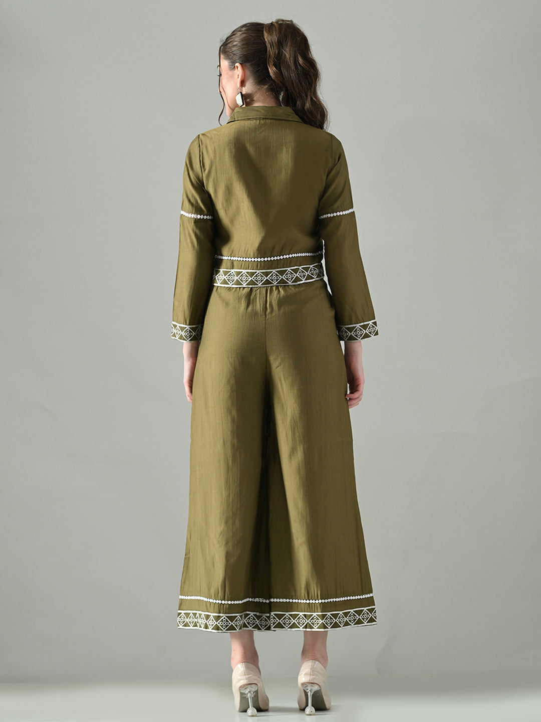 Myshka Women Olive Green Embroidered Co-Ord Set - Distacart