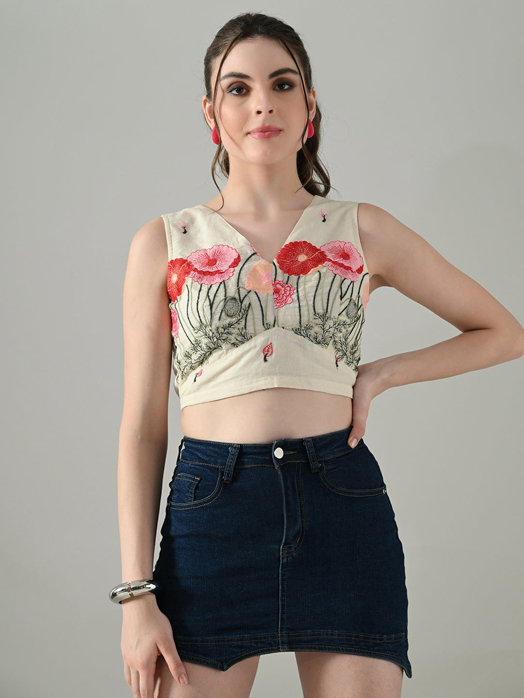 Myshka Women Off White Multicolor Thread Embroidered Saree Blouse - Distacart