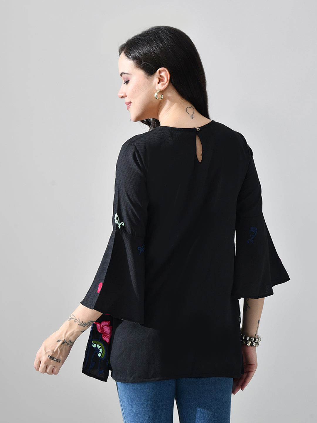Myshka Women Black Multicolor Thread Embroidered Three-Quarter Sleeve Top