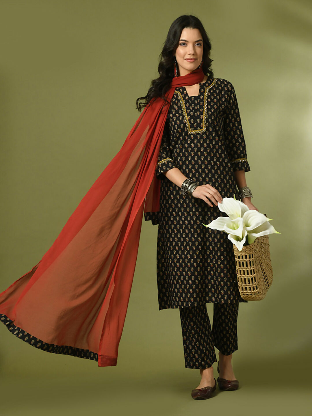 Myshka Women's Black Printed Cotton Straight Party Kurta Set With Dupatta