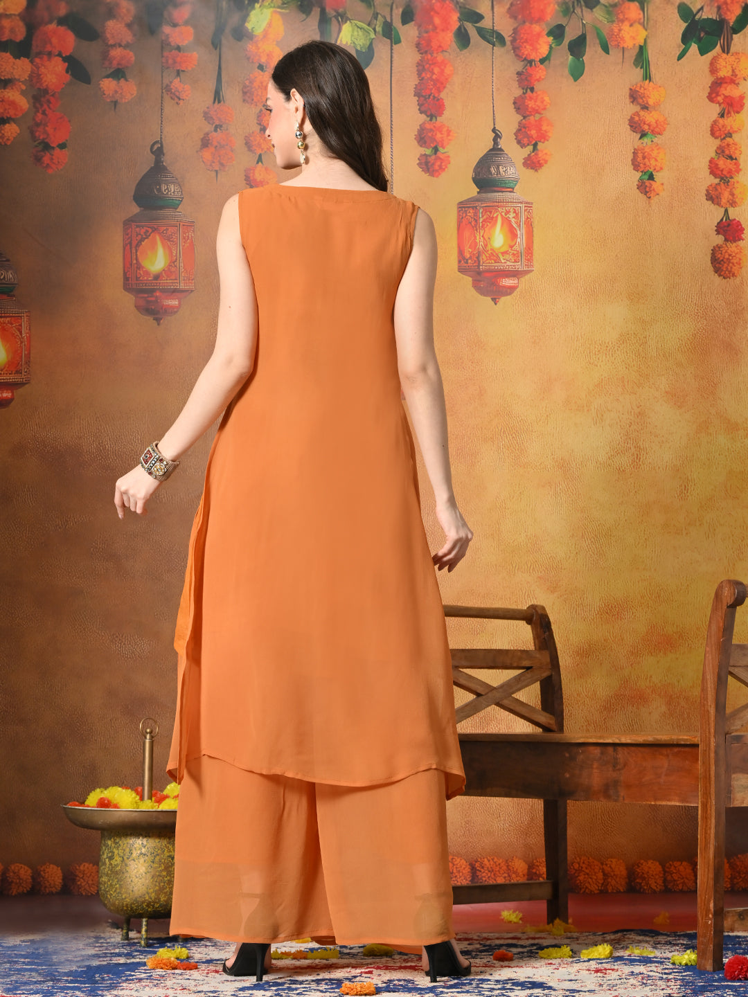 Myshka Women Fanta Embroidered Sleeveless High Slit Kurta Set Festive Wear