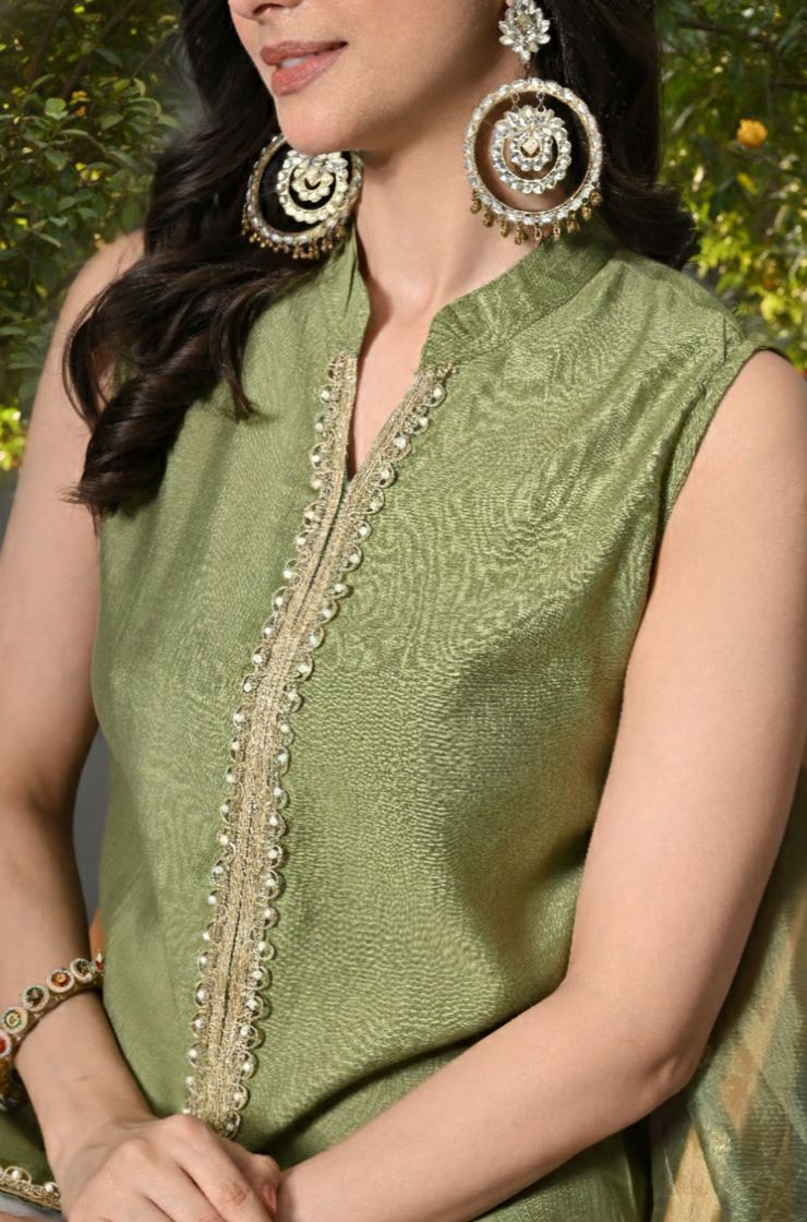 Myshka Women Green Sleeveless Kurta, White Palazzo with Printed Organza Dupatta - Distacart
