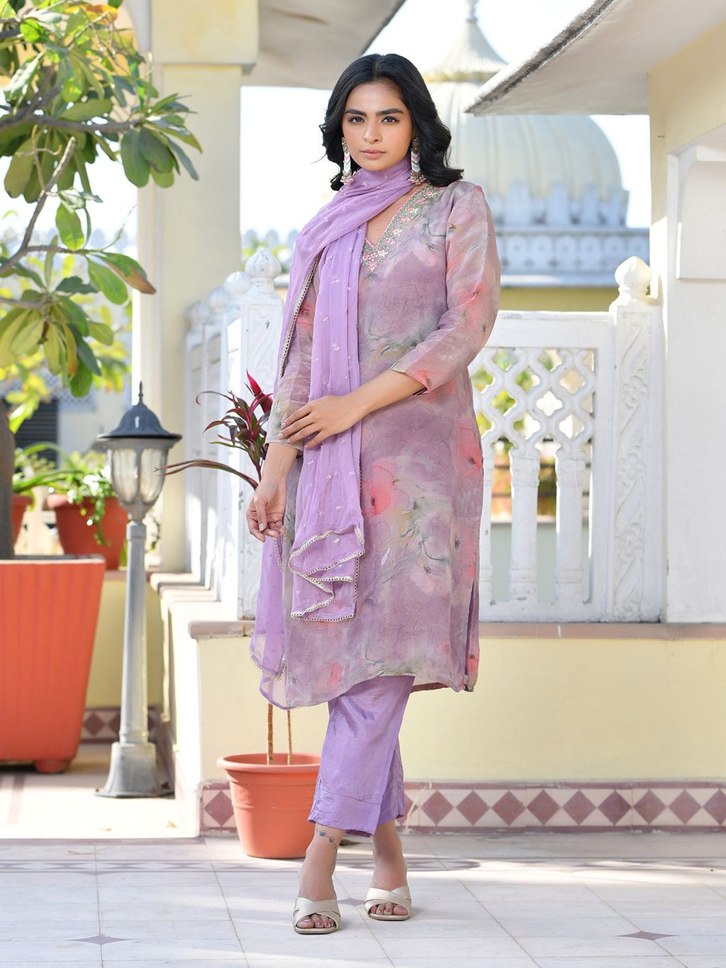 Vaasva Women's Lavender Viscose Tissue Digital Printed Suit Set
