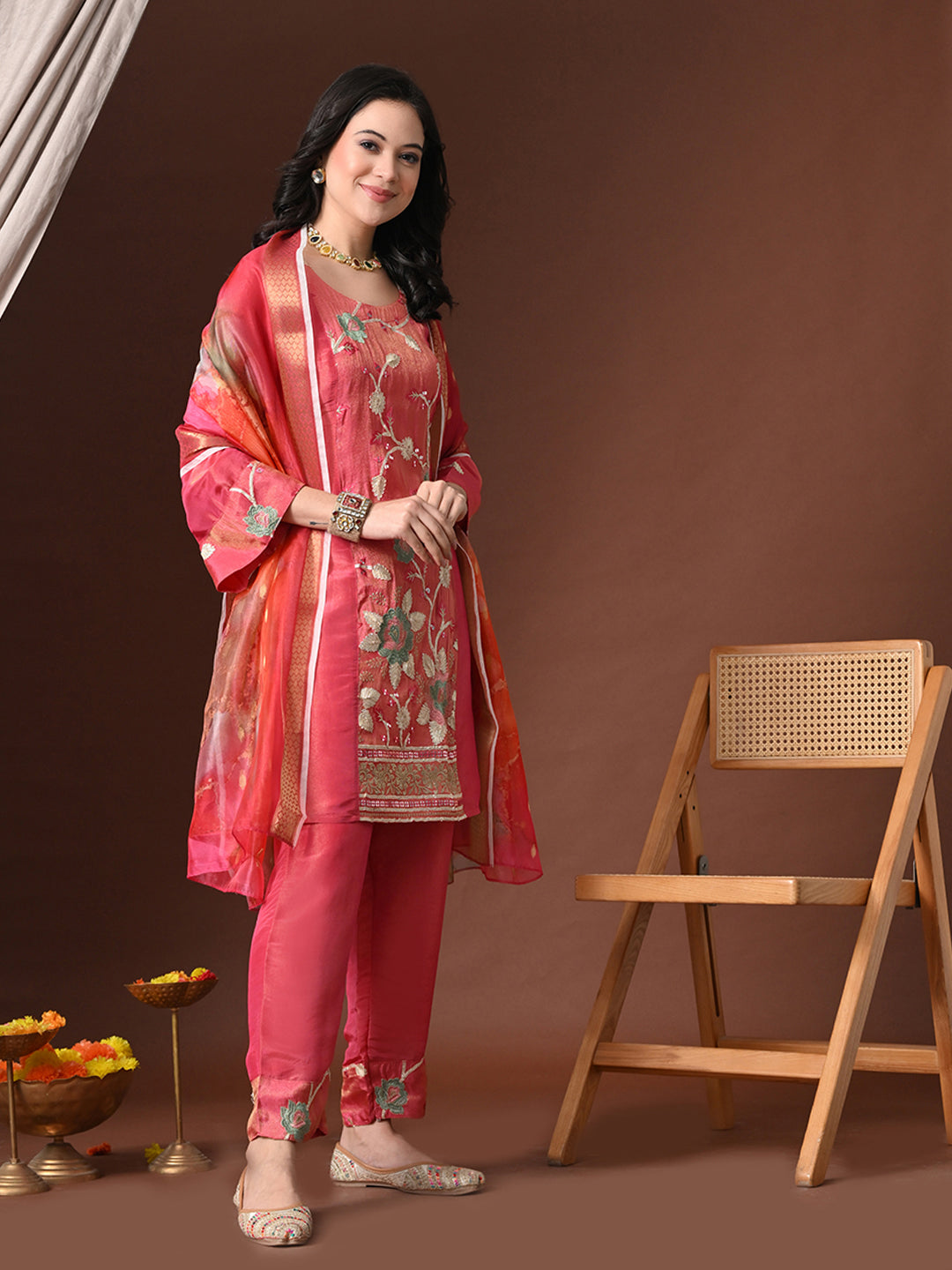 Myshka Women Pink Three-Fourth Bell Sleeves Kurta Set with Dupatta