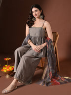 Myshka Women Grey Longline Sleeveless Kurta with Trouser & Dupatta - Distacart
