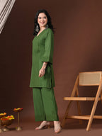 Myshka Women Green Pure Cotton Embroiderd Three-Forth Sleeve Kurta with Trouser - Distacart