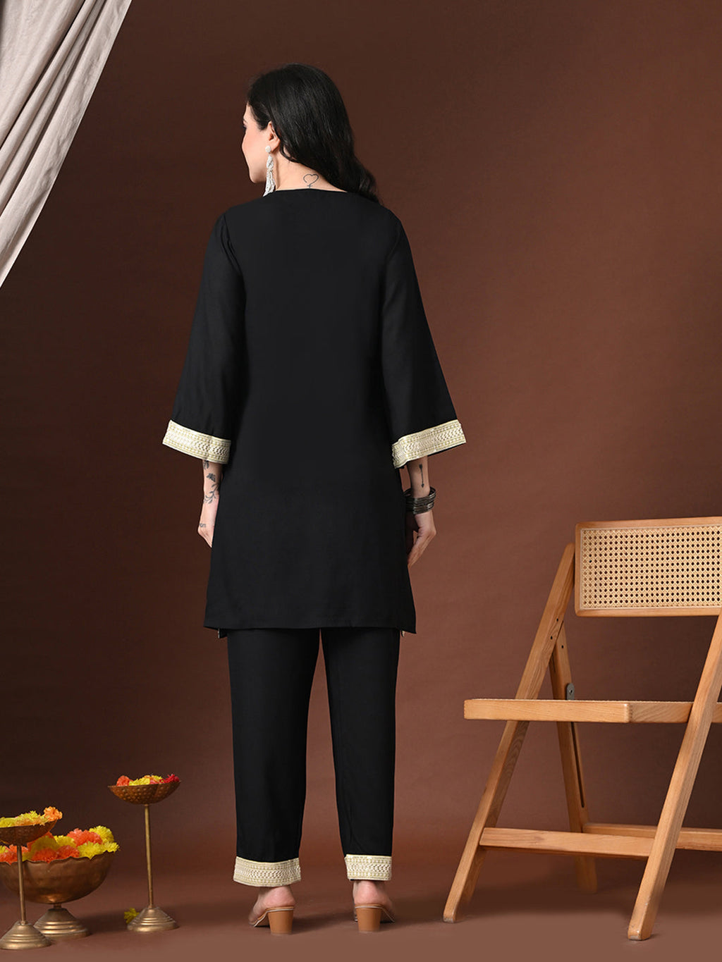 Myshka Women Black Rayon Three-Forth Sleeve Kurta with Trouser - Distacart