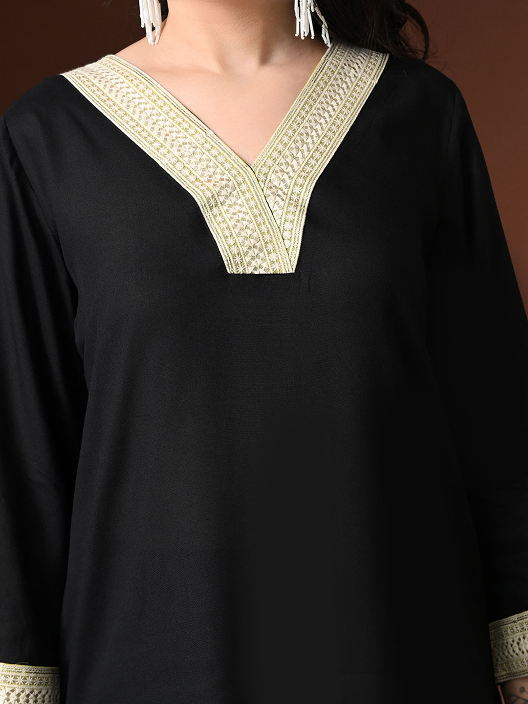 Myshka Women Black Rayon Three-Forth Sleeve Kurta with Trouser - Distacart