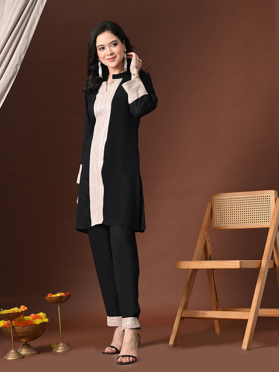 Myshka Women Black Rayon Three-Forth Sleeve Kurta with Trouser - Distacart