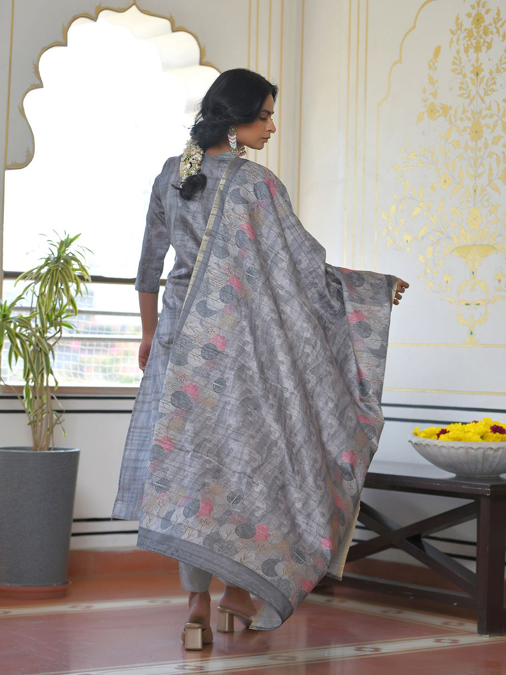 Vaasva Women's Ash Grey Silk Digital Printed Suit Set