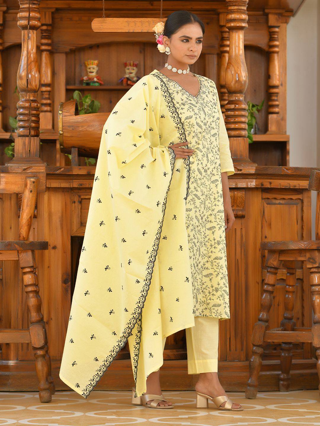 Vaasva Women's Cotton Solid Lemon Embroidered Suit Set