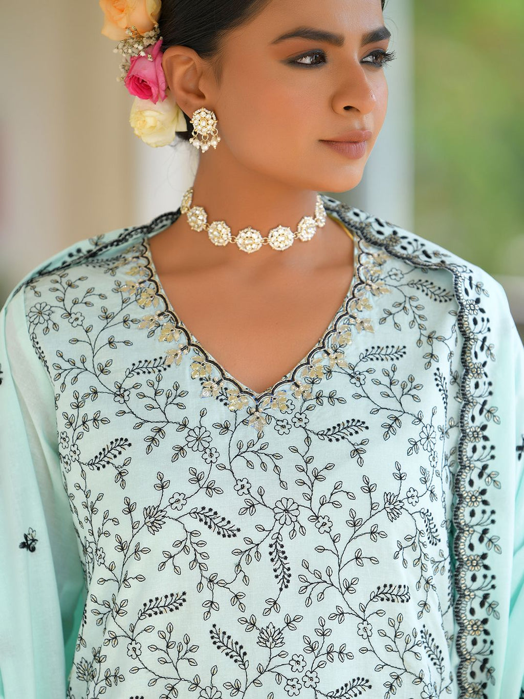Vaasva Women's Cotton Solid Sky Embroidered Suit Set