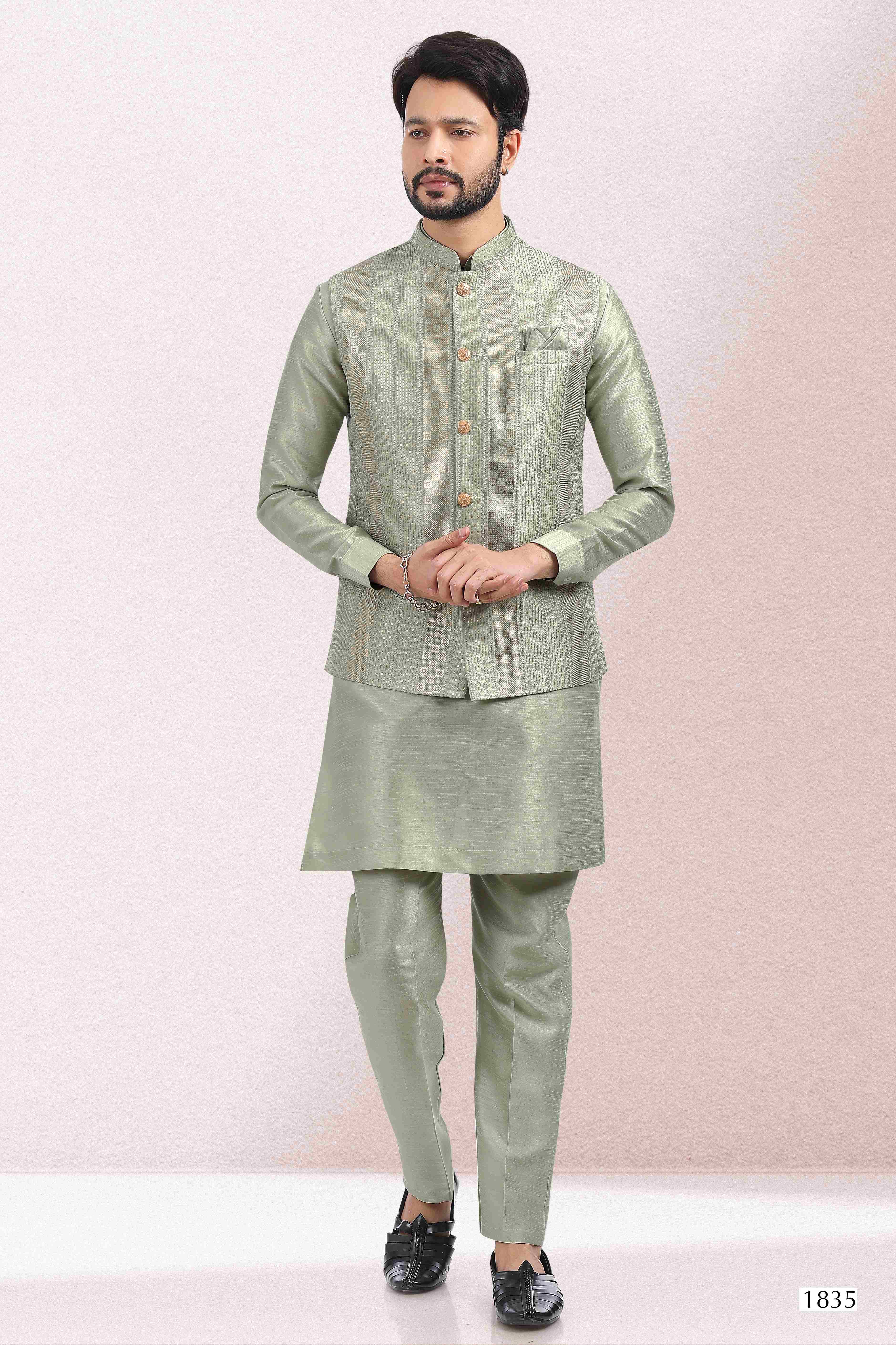 Raivat Ethnic Art Banarasi Silk Thread Work 3 Pics Jacket Set In Pista Green Colour