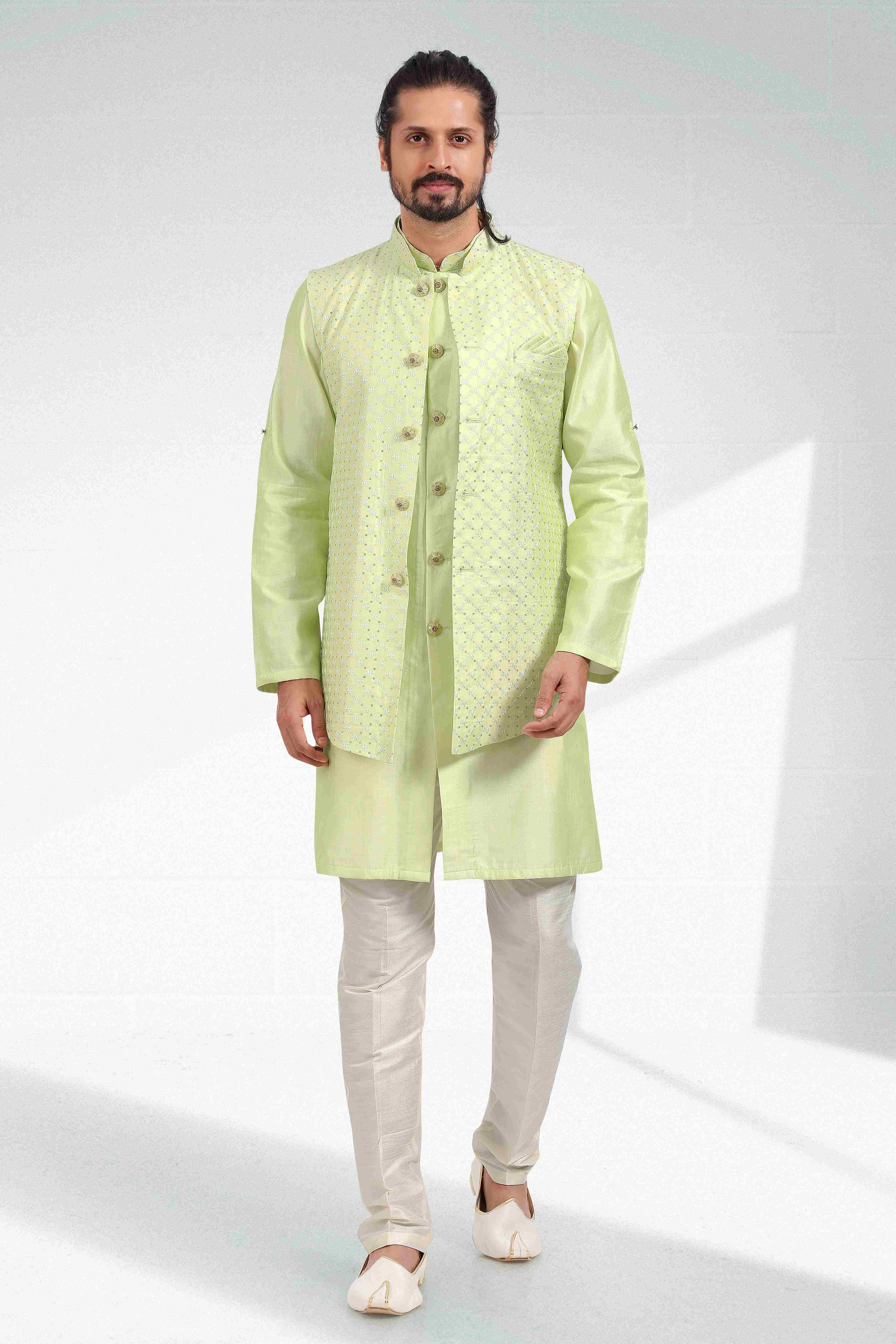 Raivat Ethnic Art Banarasi Silk Thread Work 3 Pics Jacket Set In Pista Green Colour