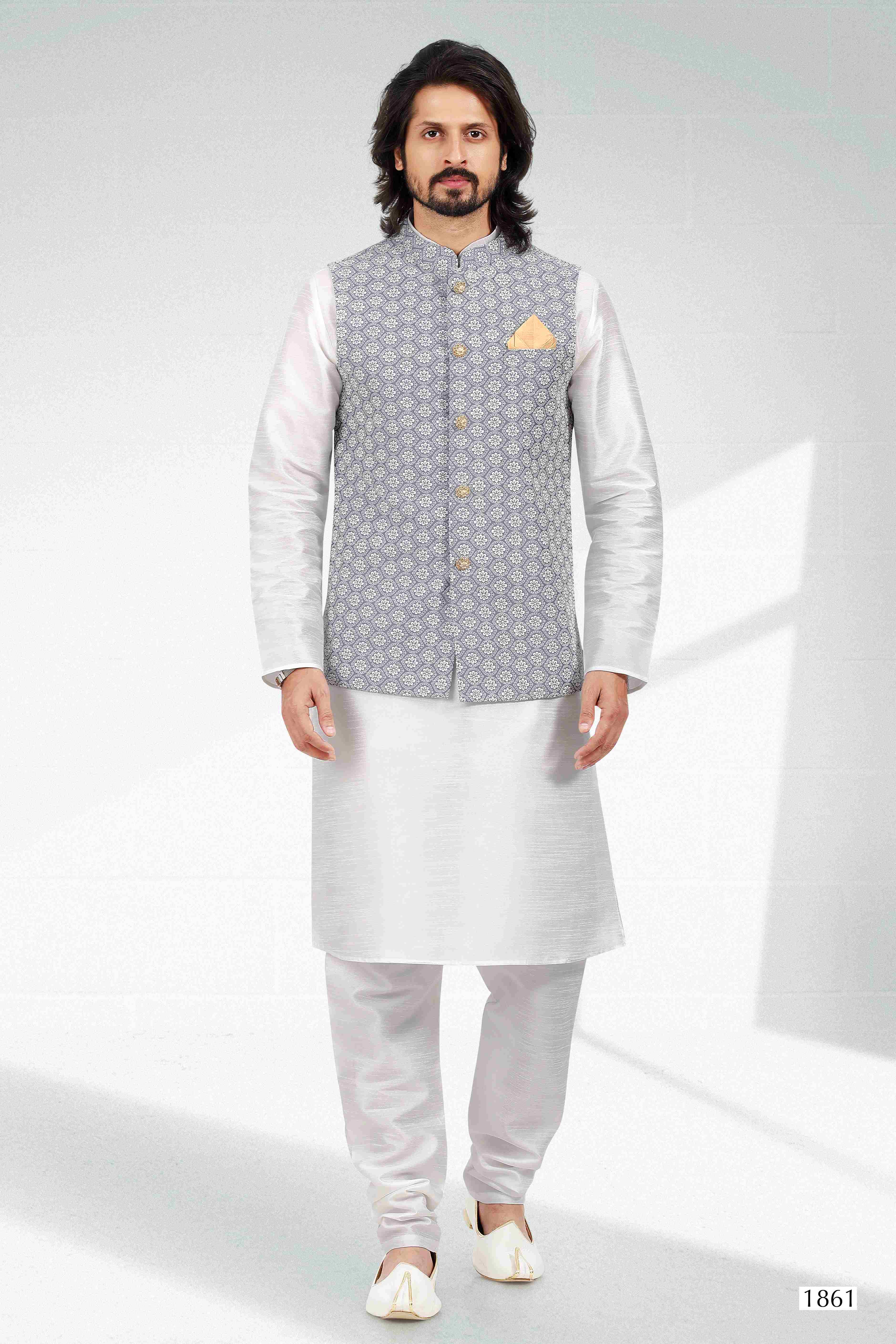 Raivat Ethnic Art Banarasi Silk Thread Work 3 Pics Jacket Set In Purple Light Colour