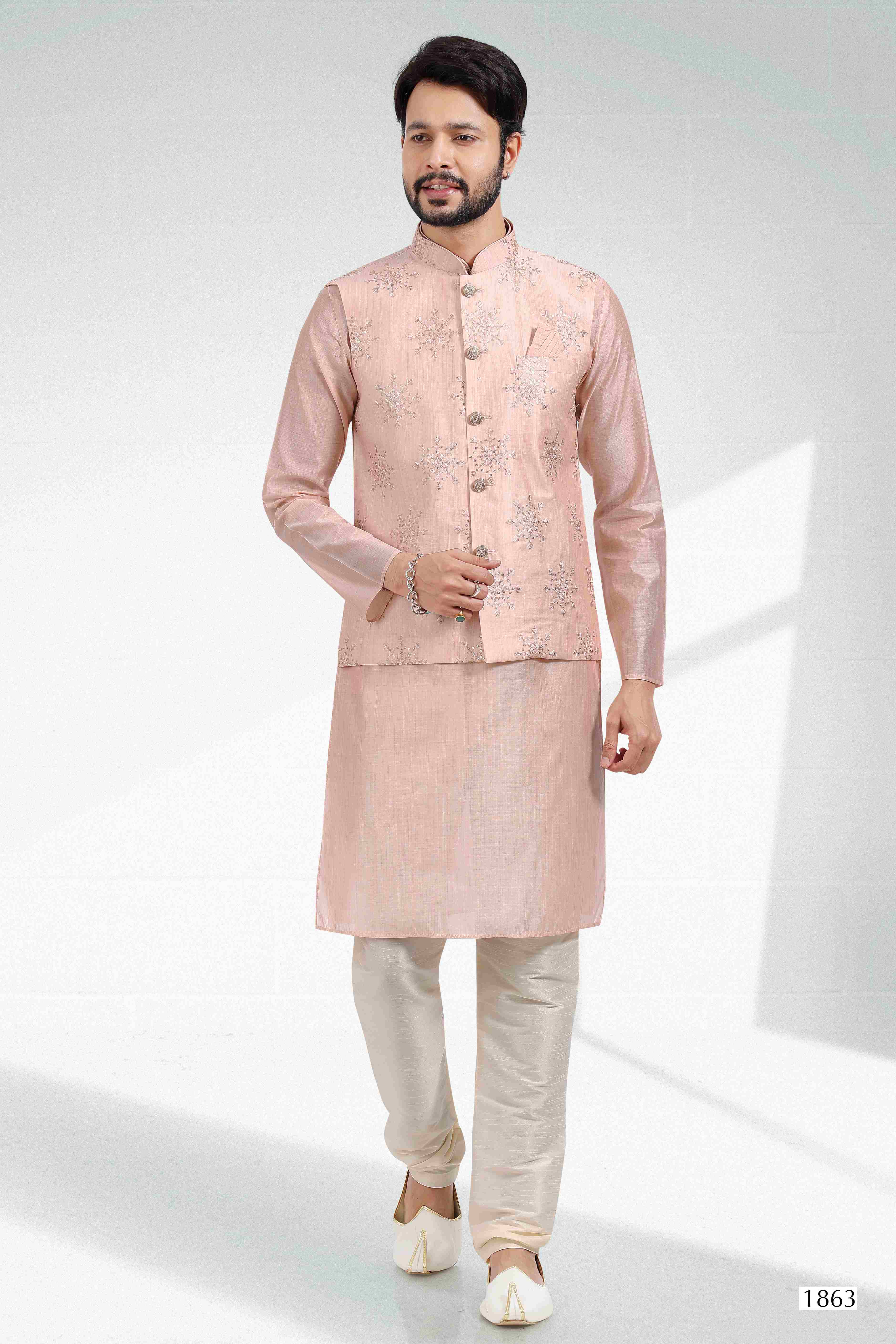 Raivat Ethnic Art Banarasi Silk Thread Work 3 Pics Jacket Set In Light Peach Colour