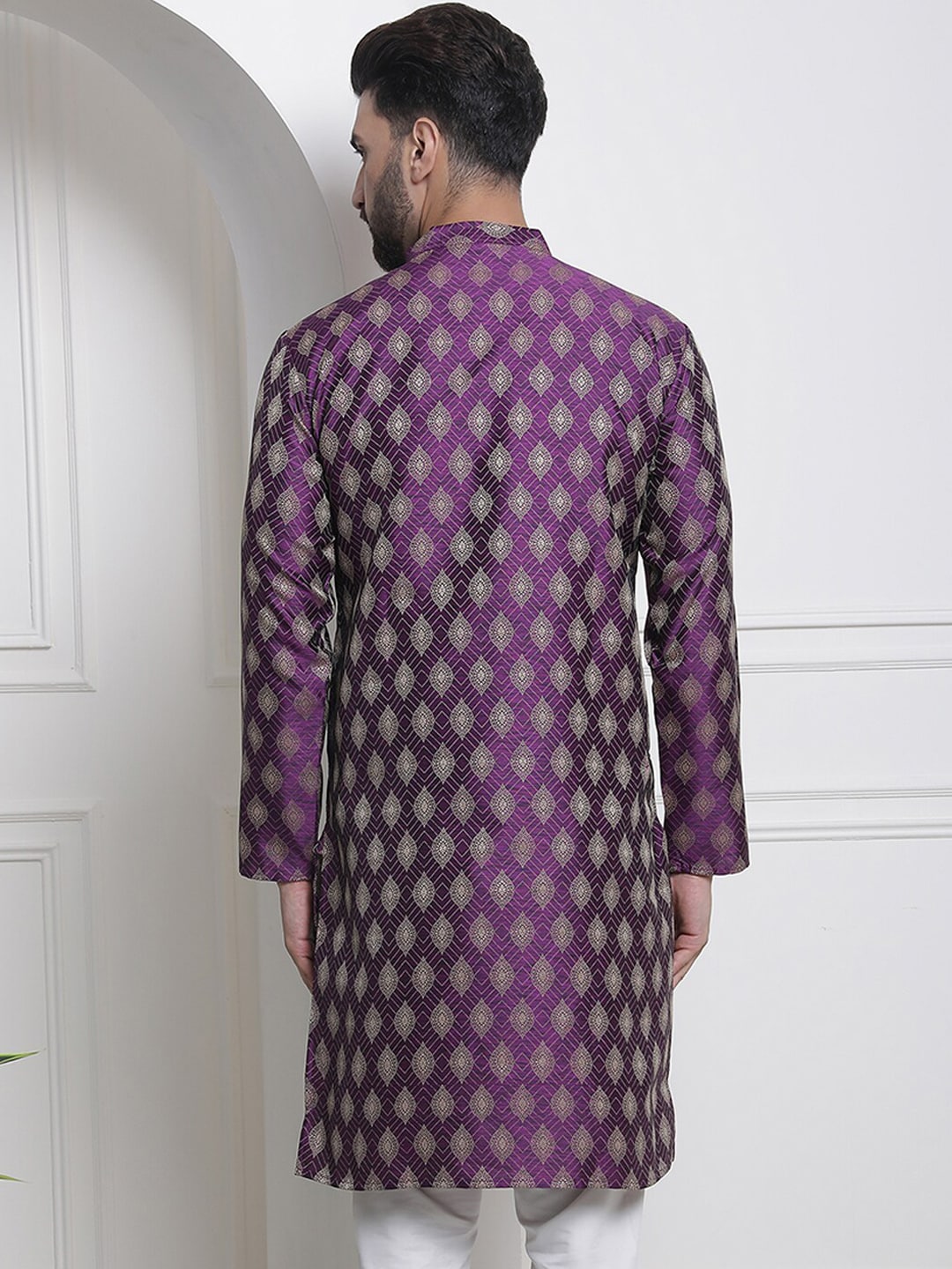 Sojanya Ethnic Motifs Woven Design Jacquard Regular Kurta