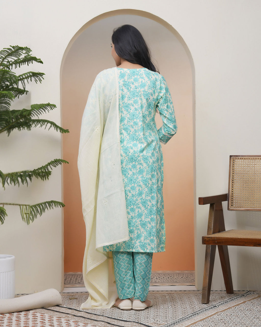 Vaasva Women Aqua Marine Cotton Kurta With Cotton Pant & Dupatta