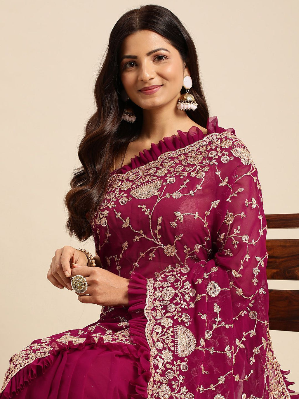 kasee Floral Zari Pure Georgette Saree - Distacart