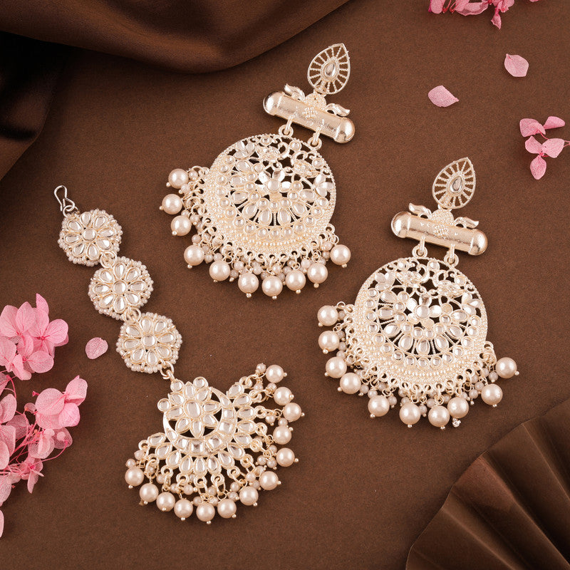 Tehzeeb Creations Fashionable Gold Earrings With Tikka Studded With Kundan And Pearl - Distacart