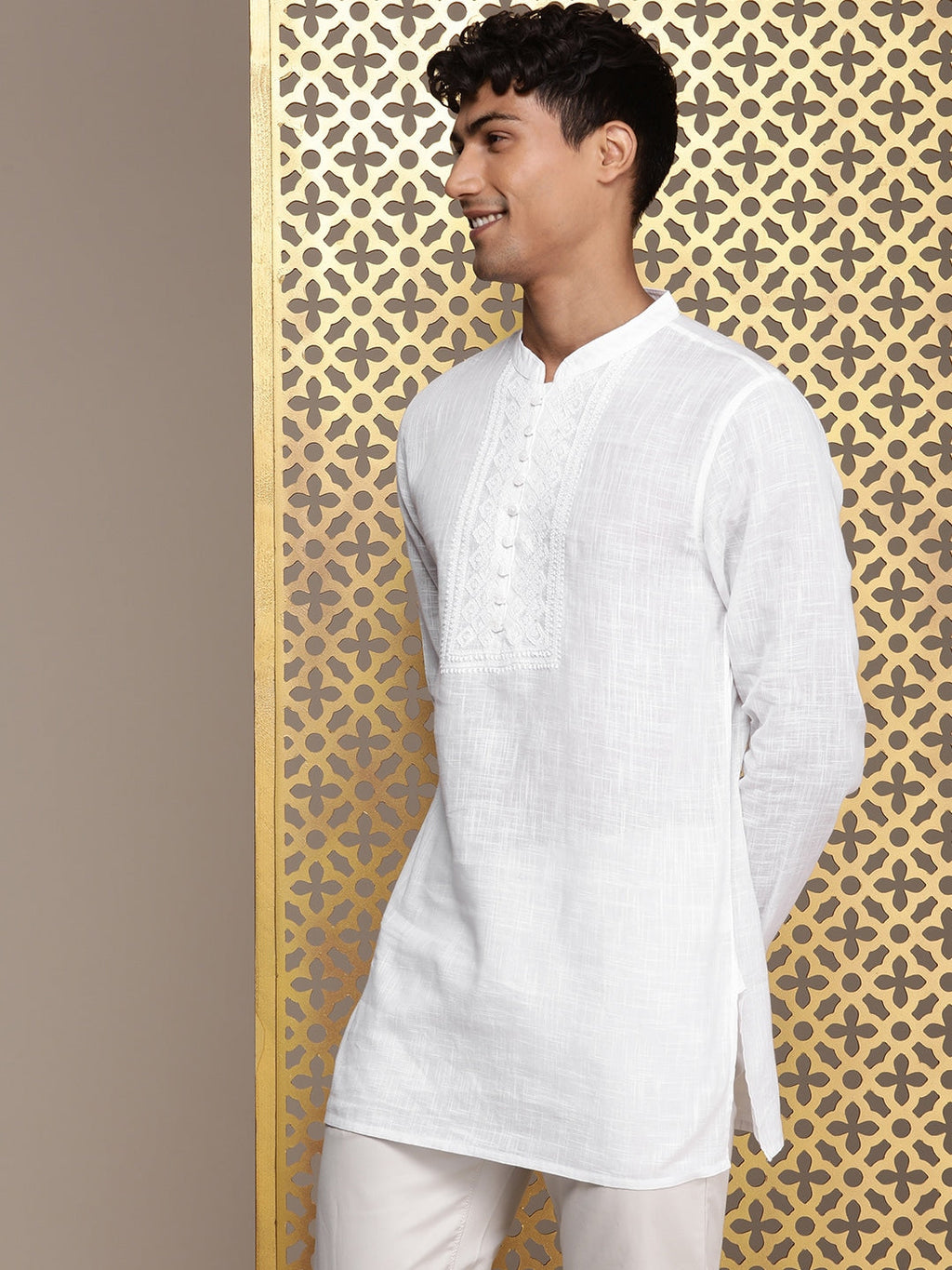 House of Pataudi Ethnic Motifs Embroidered Thread Work Pure Cotton Jashn Kurta