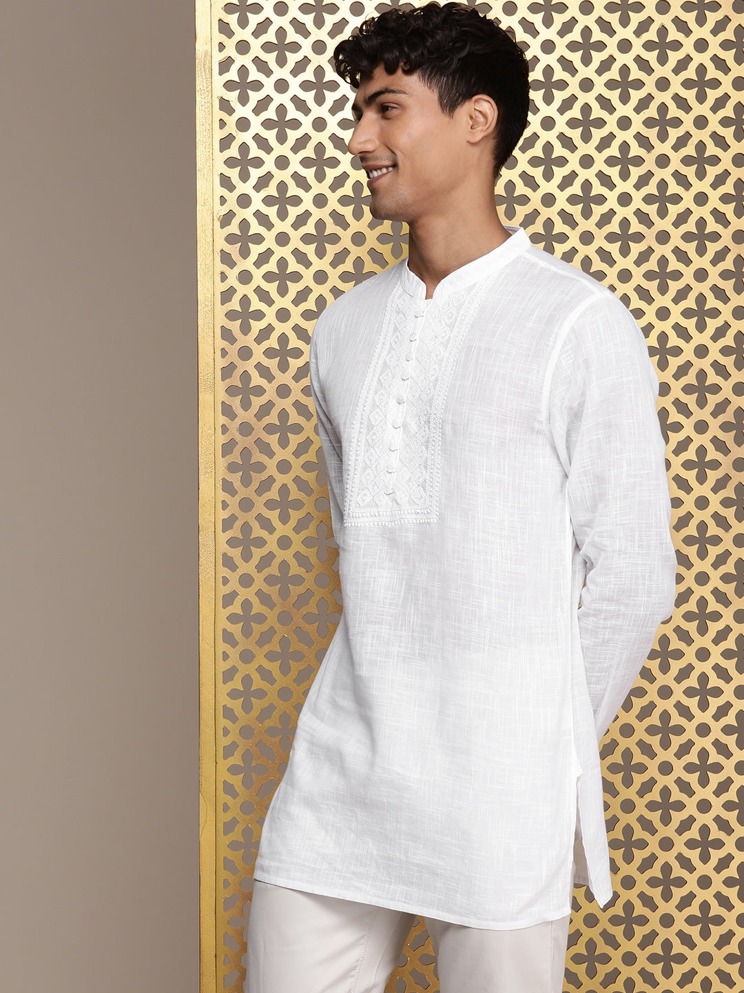 House of Pataudi Ethnic Motifs Embroidered Thread Work Pure Cotton Jashn Kurta