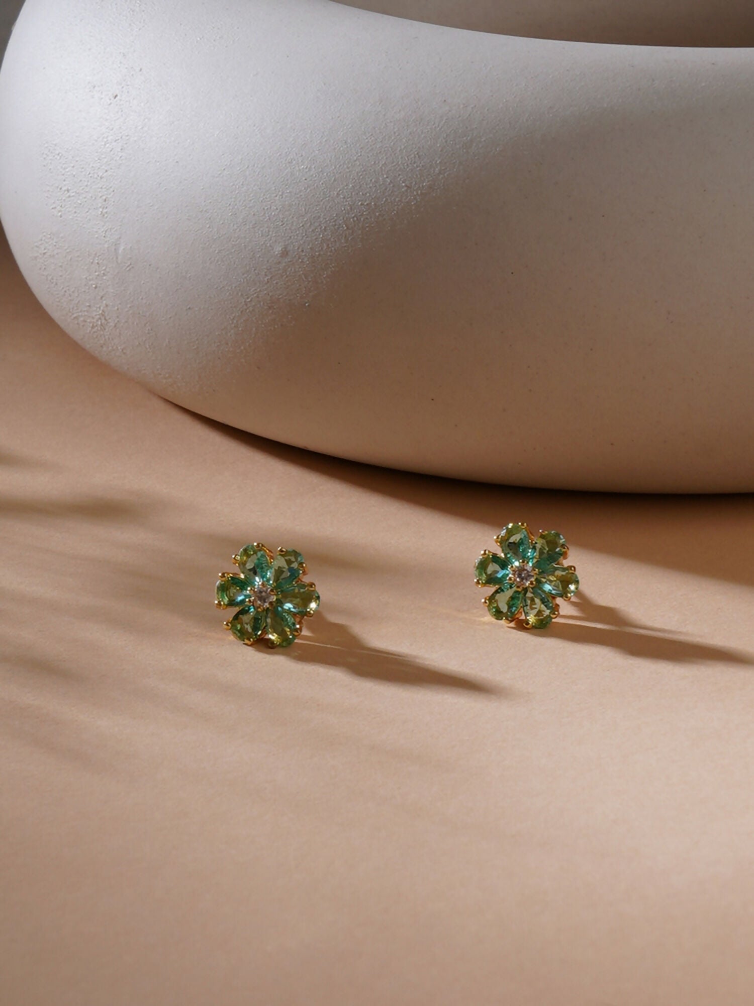 stone stud (mint green ) - Ruby Raang - Distacart