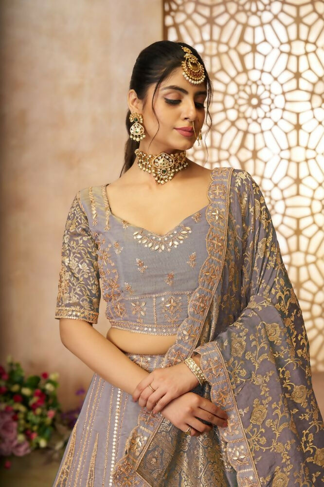 Kesar Fab Dark-Onion-Pink Net Hand_Woven Lehenga