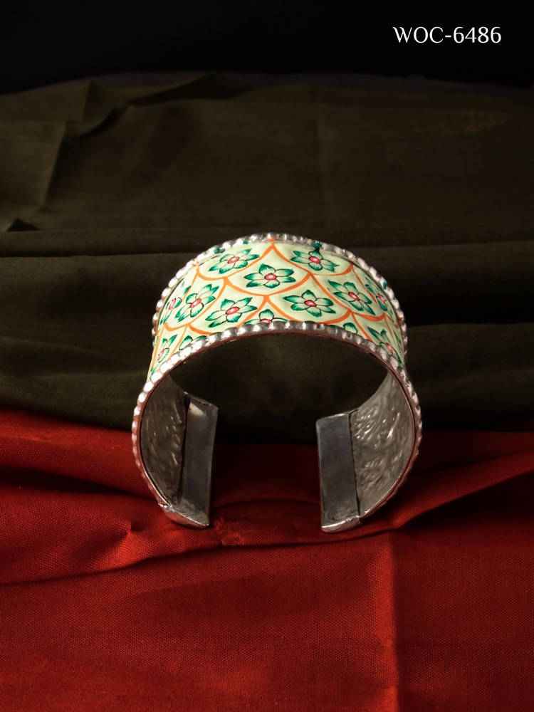 Mominos Fashion Johar Kamal Beautiful Hand-painted Brass kada/Bracelet