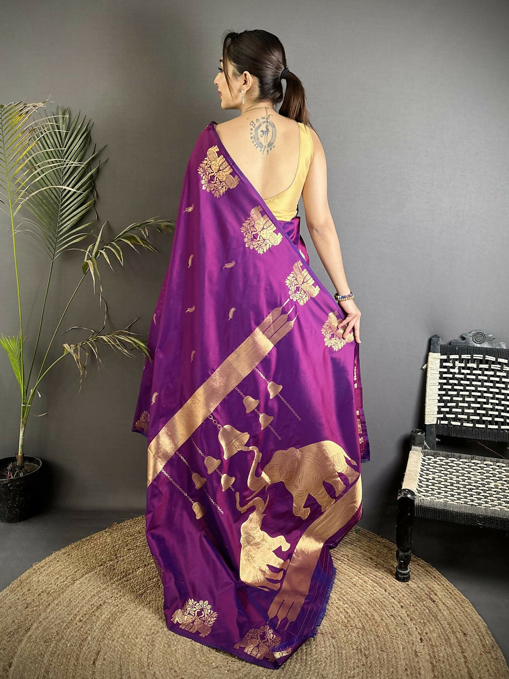Joban Fashion Purple Motifs Zari Weaving Soft Silk Banarasi Saree