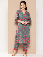 Ahalyaa Women Floral Printed Regular Gotta Patti Kurta with Trousers