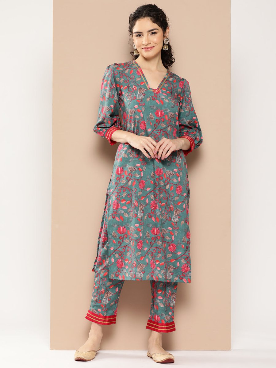 Ahalyaa Women Floral Printed Regular Gotta Patti Kurta with Trousers