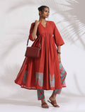 trueBrowns Red Cotton Print Flared Kurta Set - Distacart
