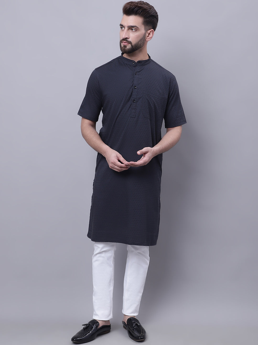 Even Apparels Black Pure Cotton Short Sleeves Kurta With Band Collar