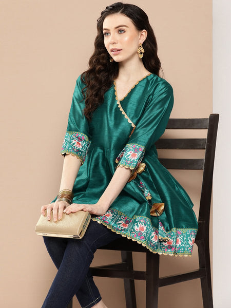Ahalyaa Embroidered Ethnic Tunic
