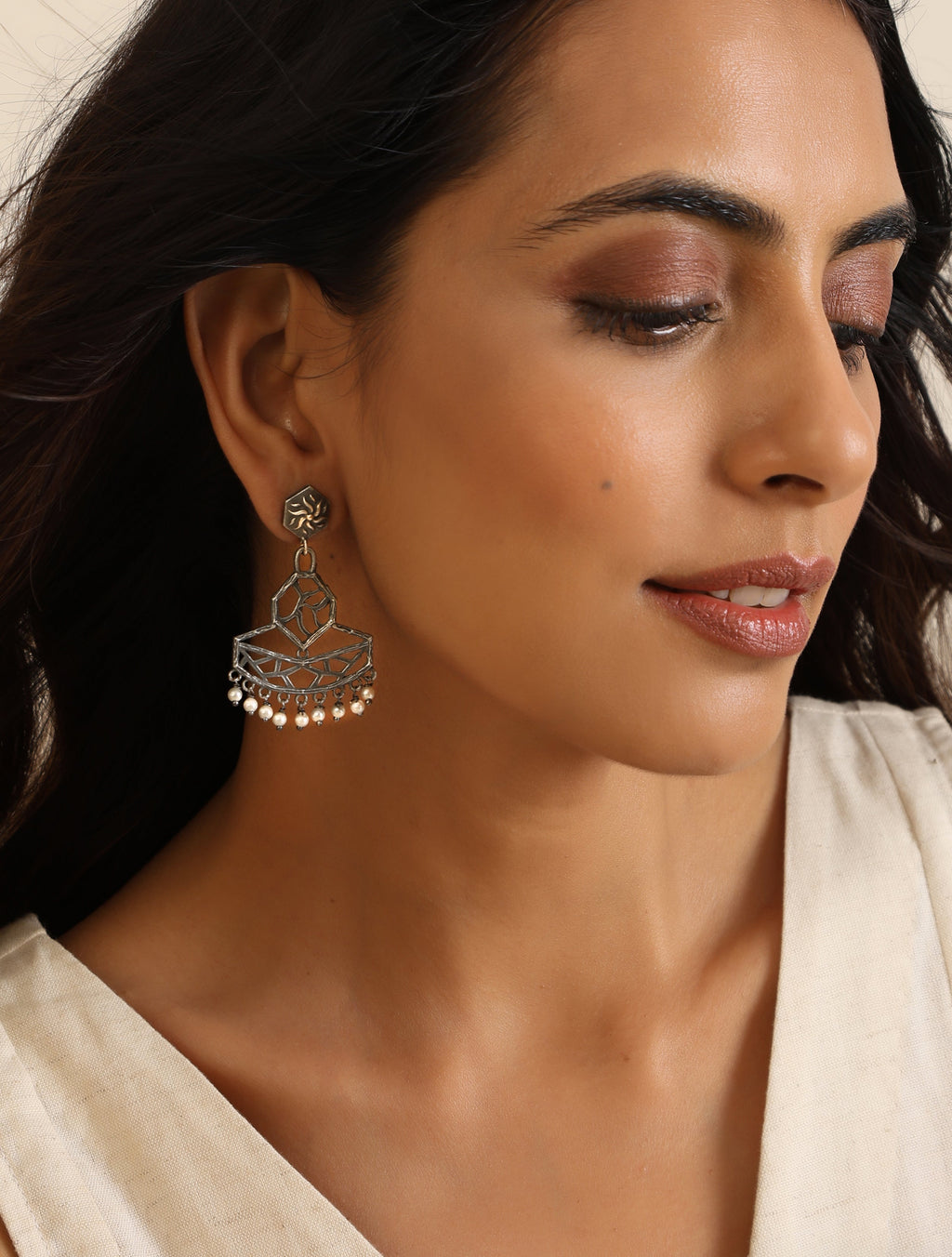trueBrowns Silver Jaali Earrings - Distacart