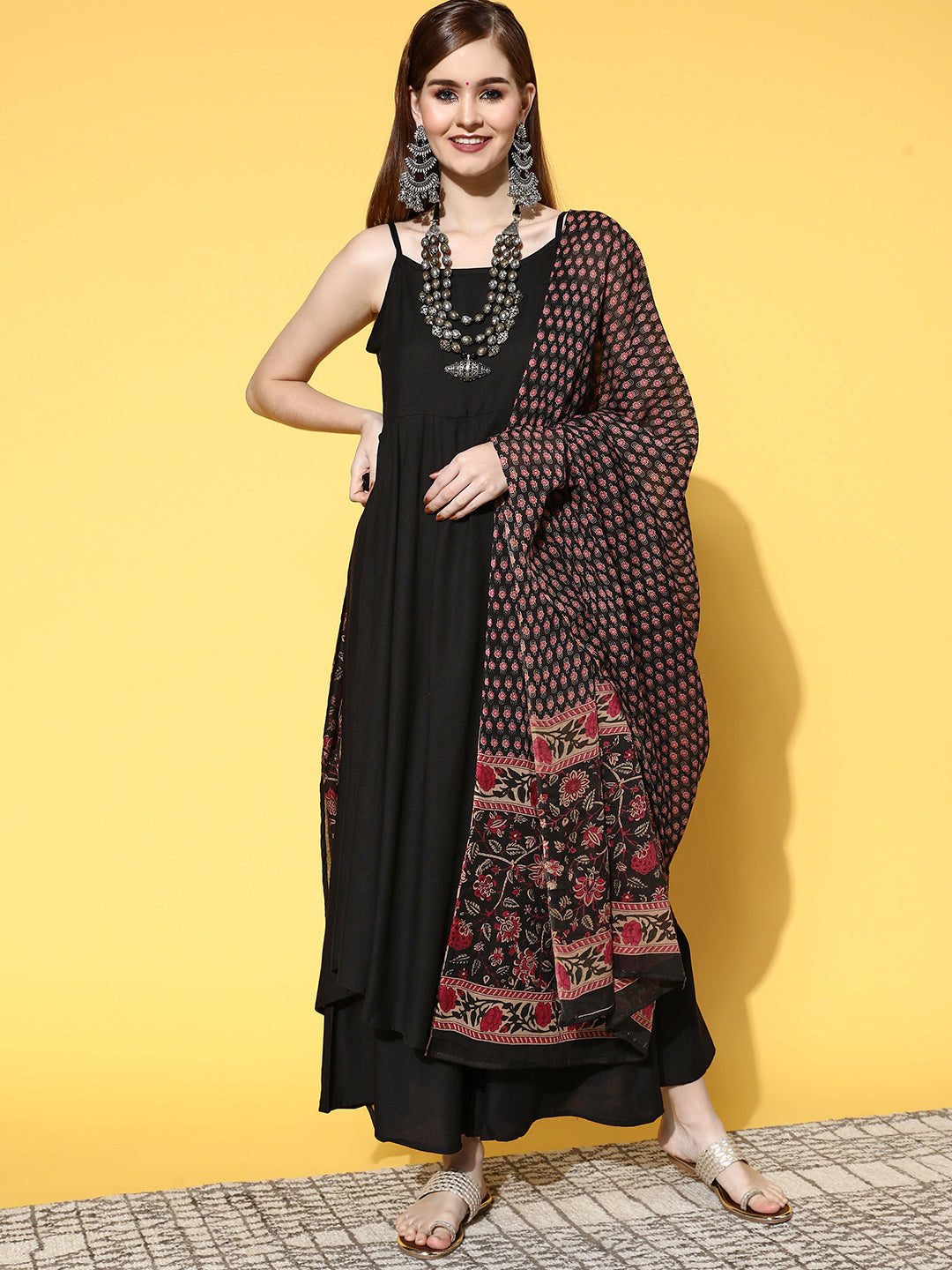 InWeave Women's Strappy Set With Black Pink Ethnic Print Cotton Dupatta