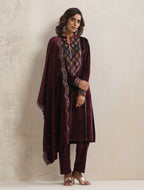 trueBrowns Purple Velvet Geometric Embroidered Kurta Pant Dupatta Set - Distacart