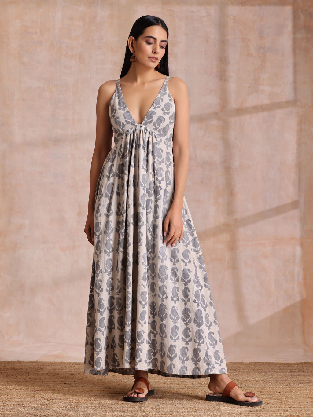 trueBrowns Grey Dabu Buta Print Cotton Sleeveless Dress - Distacart