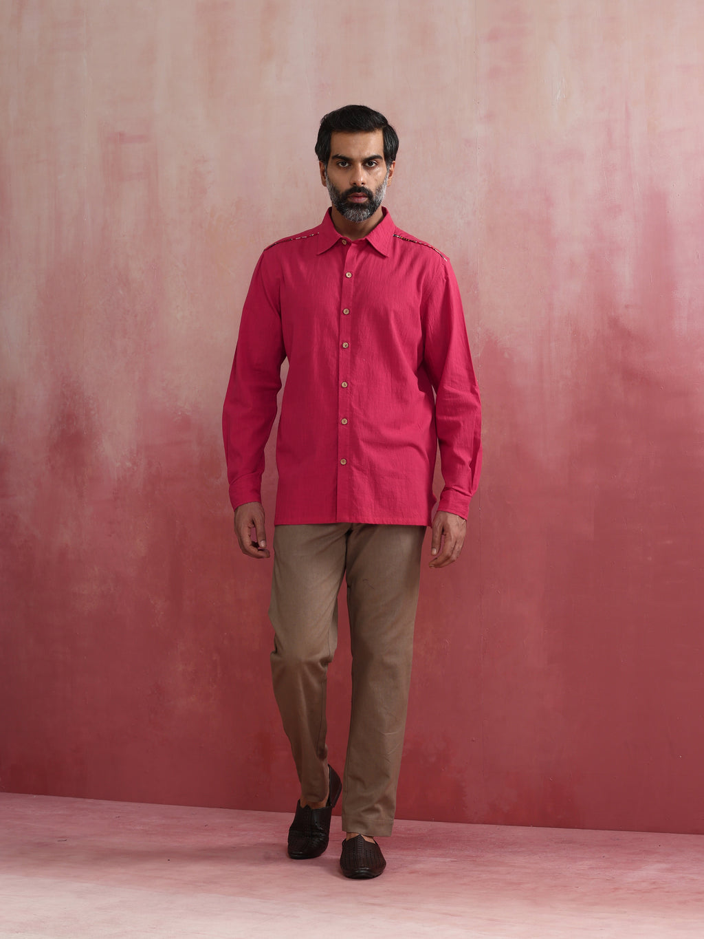 trueBrowns Men's Pink Cotton Shirt
