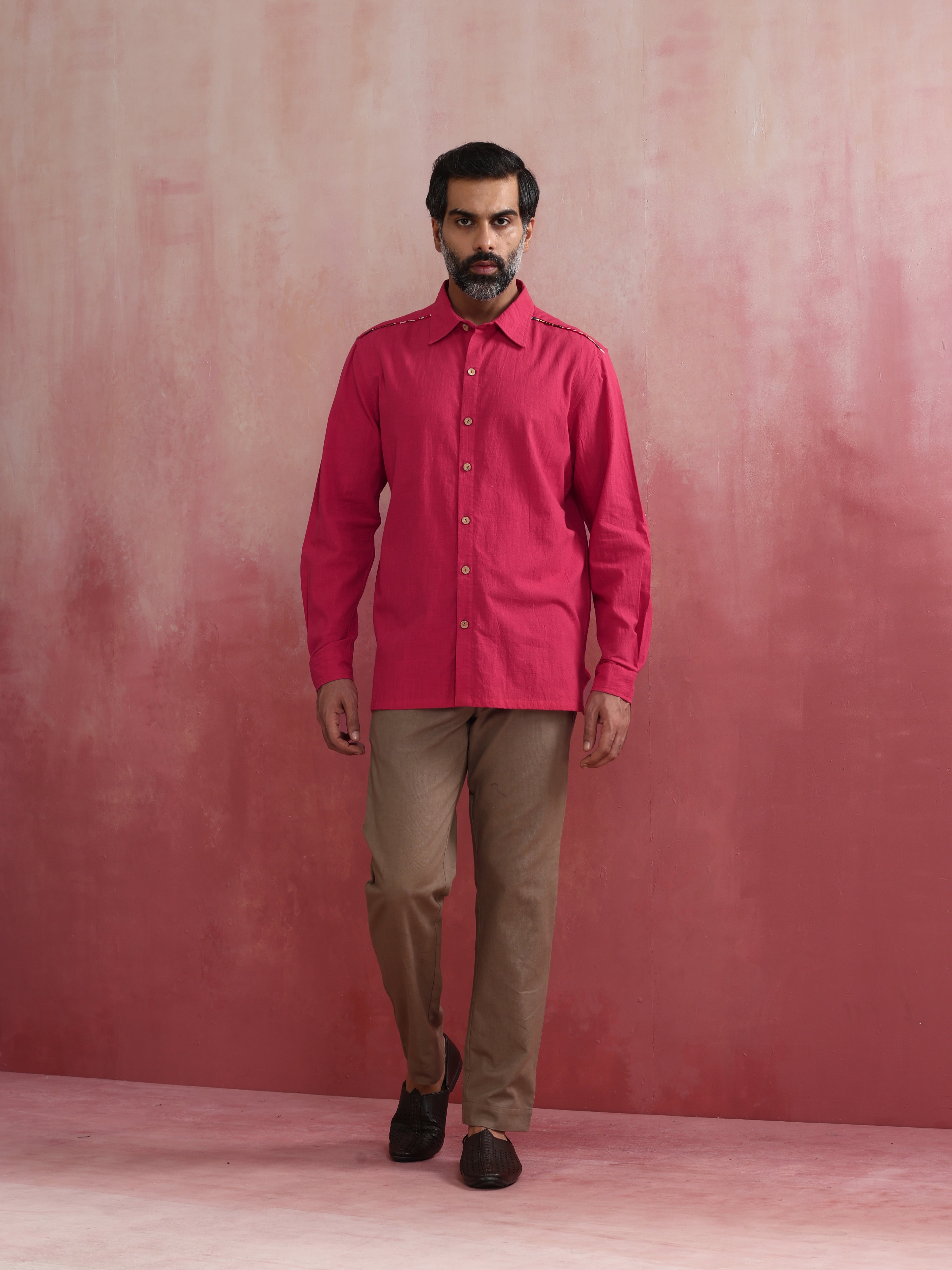 trueBrowns Men's Pink Cotton Shirt