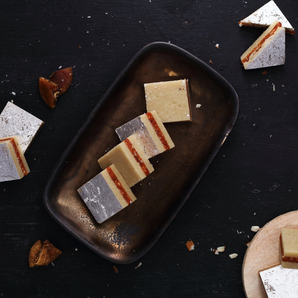 Almond House Kaju Anjeer Burfi - Distacart