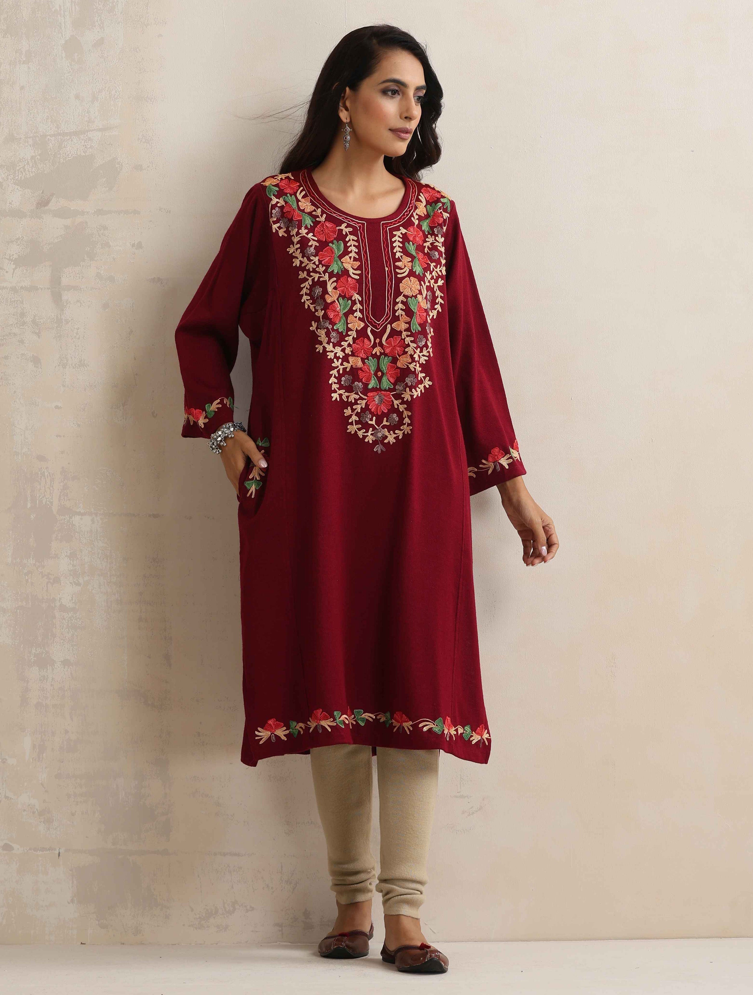 trueBrowns Maroon Kashmiri Embroidered Woollen Phiran Kurta - Distacart